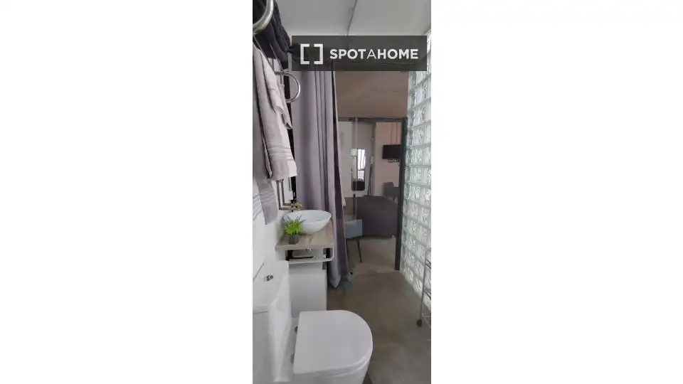 Habitación 46 m², Córdoba