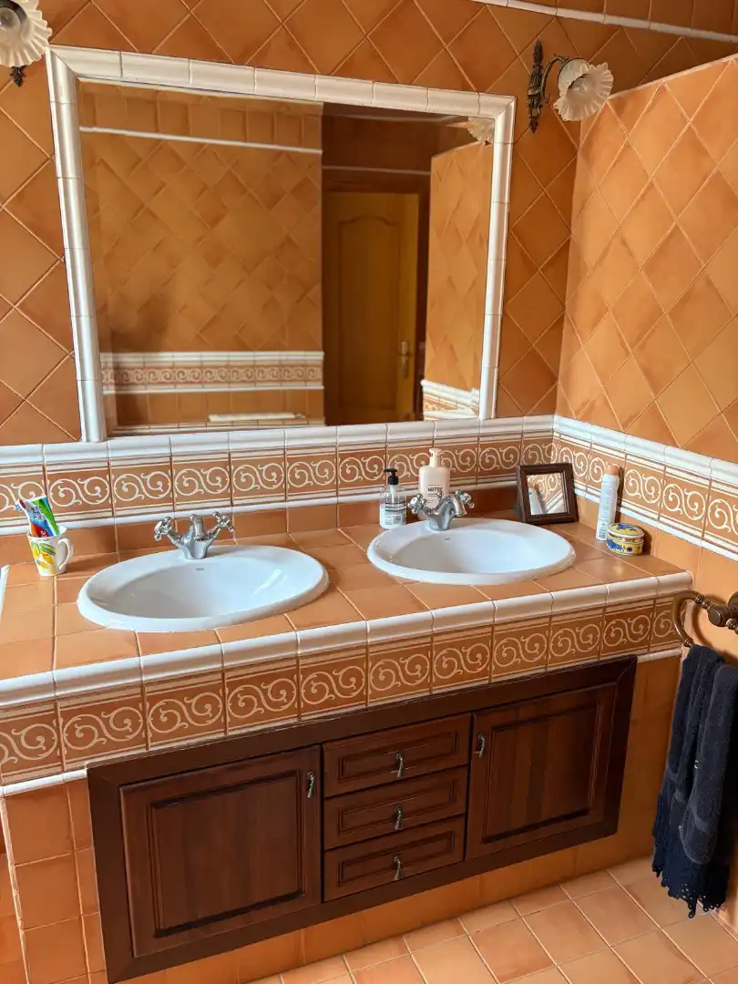 Casa de 330 m² en Riba-roja de Túria