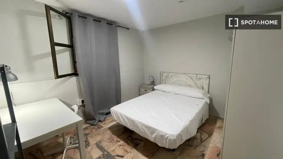 Habitación 472 m², Sevilla
