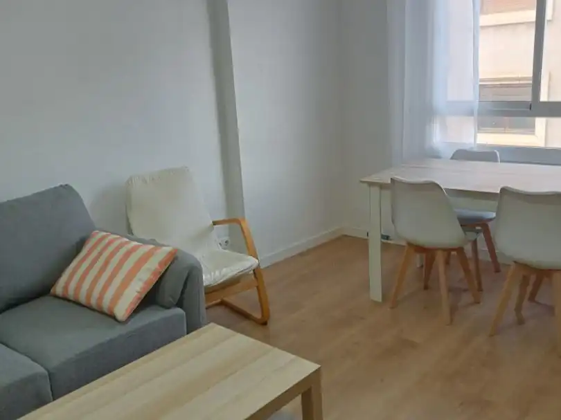 Pis de 84 m² a Almansa