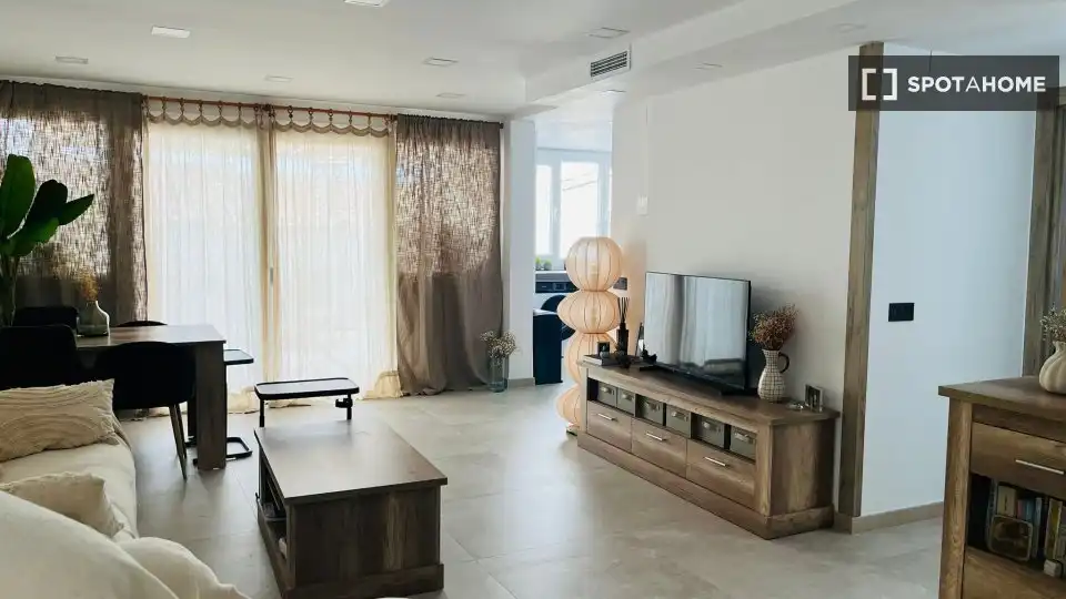 Habitación 138 m², Alicante