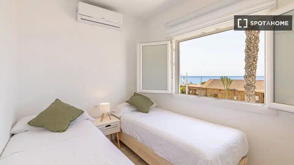 Habitación 105 m², Rincón de la Victoria