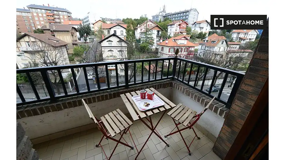 Habitación 115 m², Bilbao