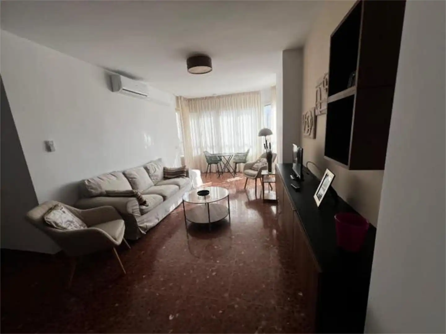 Piso de 85 m² en Roquetas de Mar