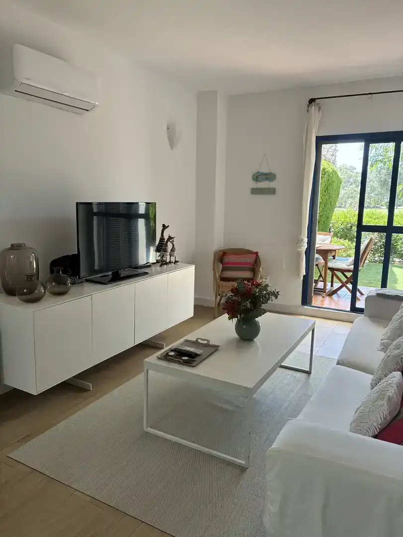 Piso de 85 m² en Rota
