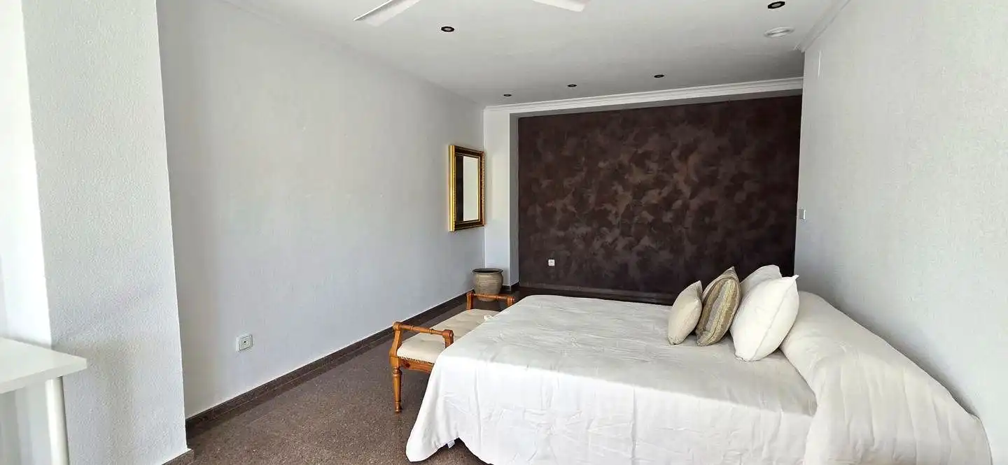 Habitación 100 m², Elche
