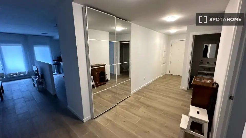 Habitación en alquiler, Pasajes