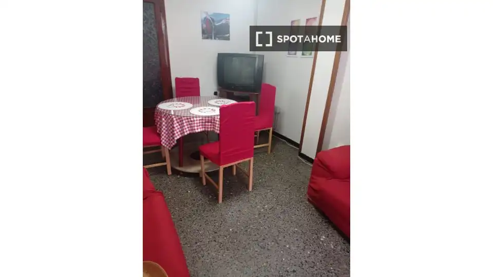 Habitación 115 m², Jaén