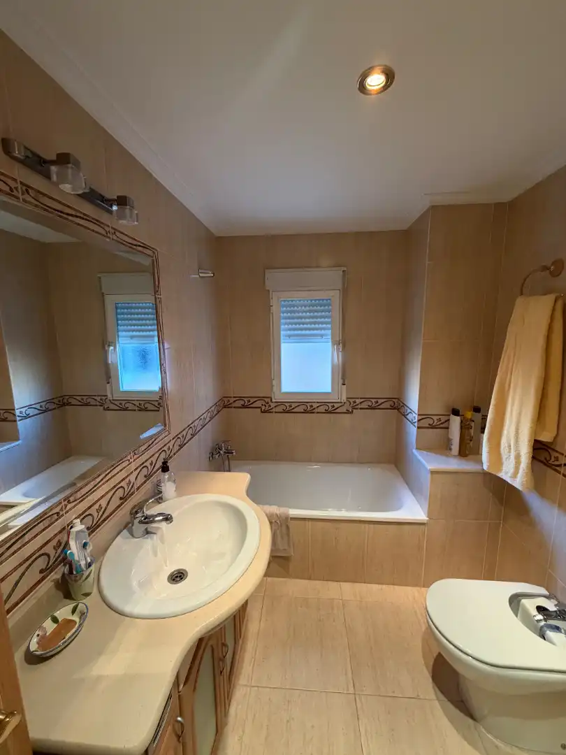 Habitación 116 m², Granada