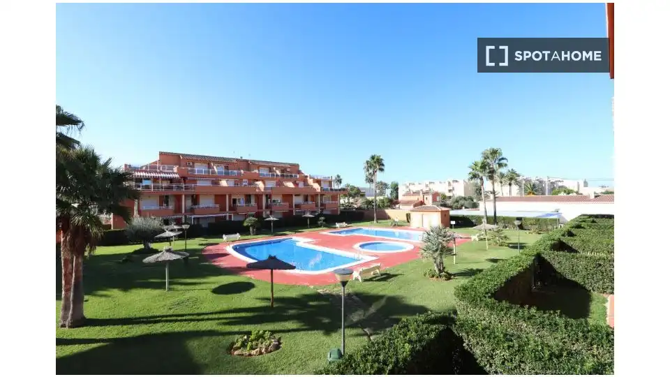 Habitación 107 m², Dénia