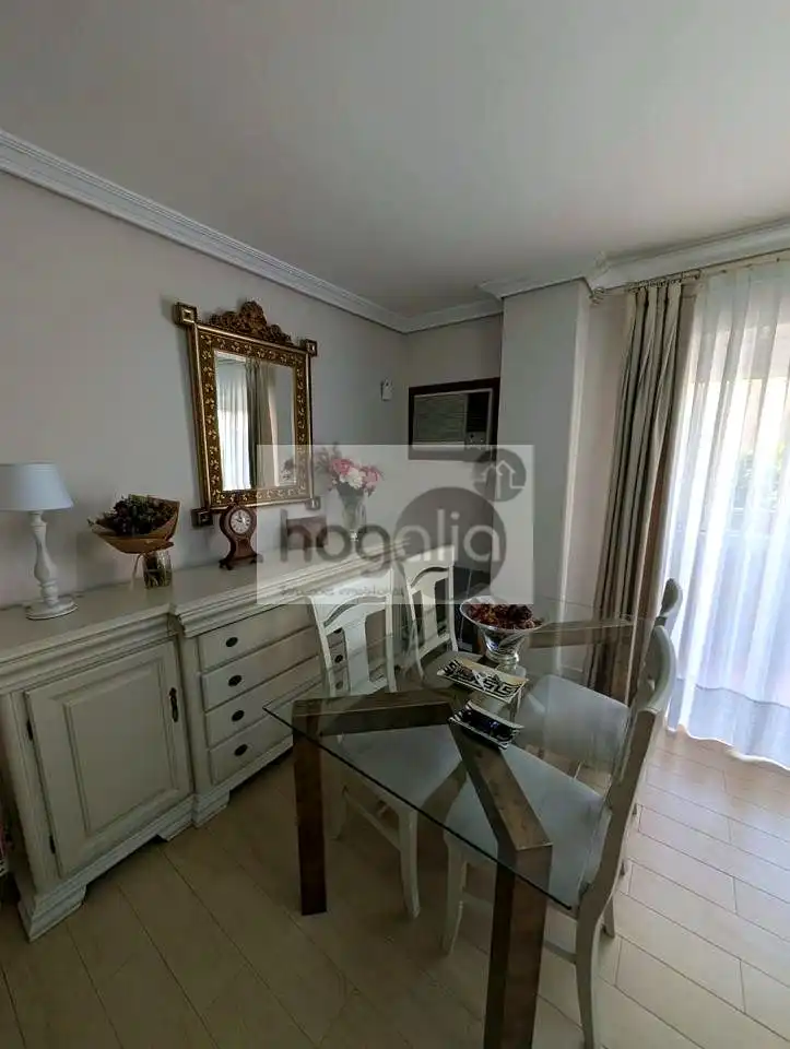 Pis de 100 m² a Sevilla
