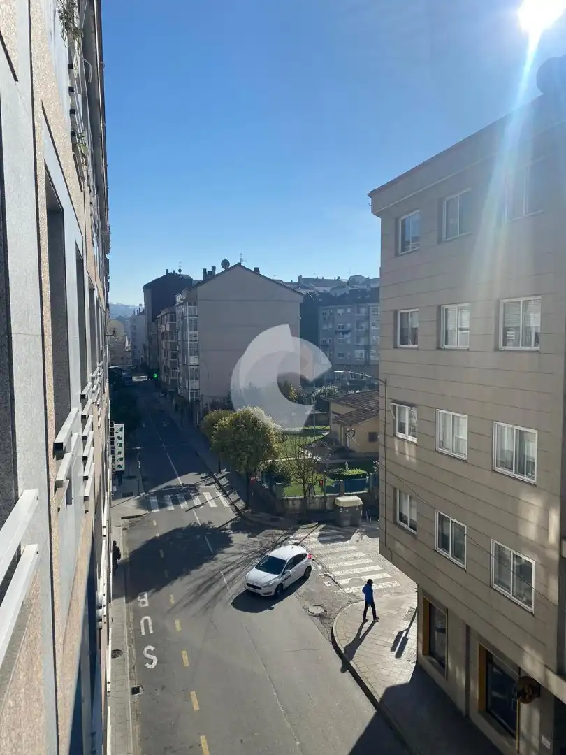 Pis de 86 m² a Ourense
