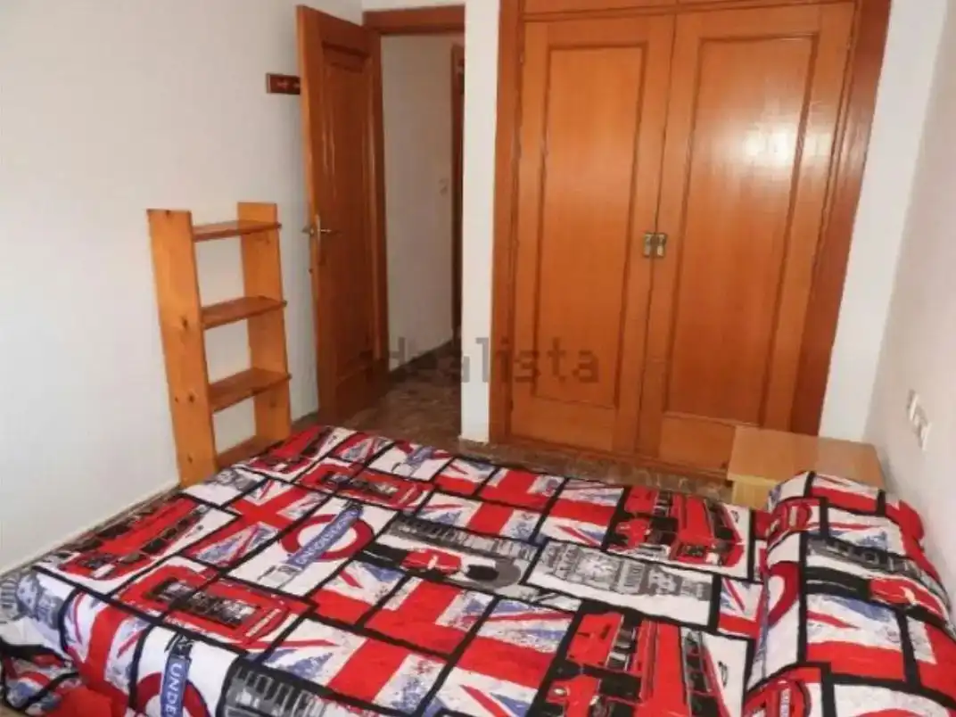Habitación 100 m², Granada
