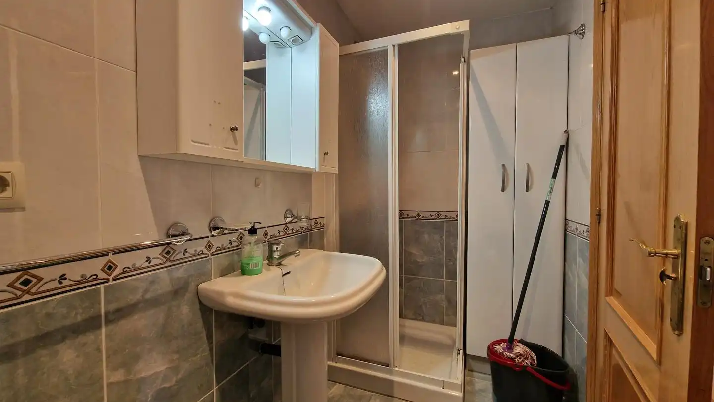 Wohnung 120 m² in Ourense