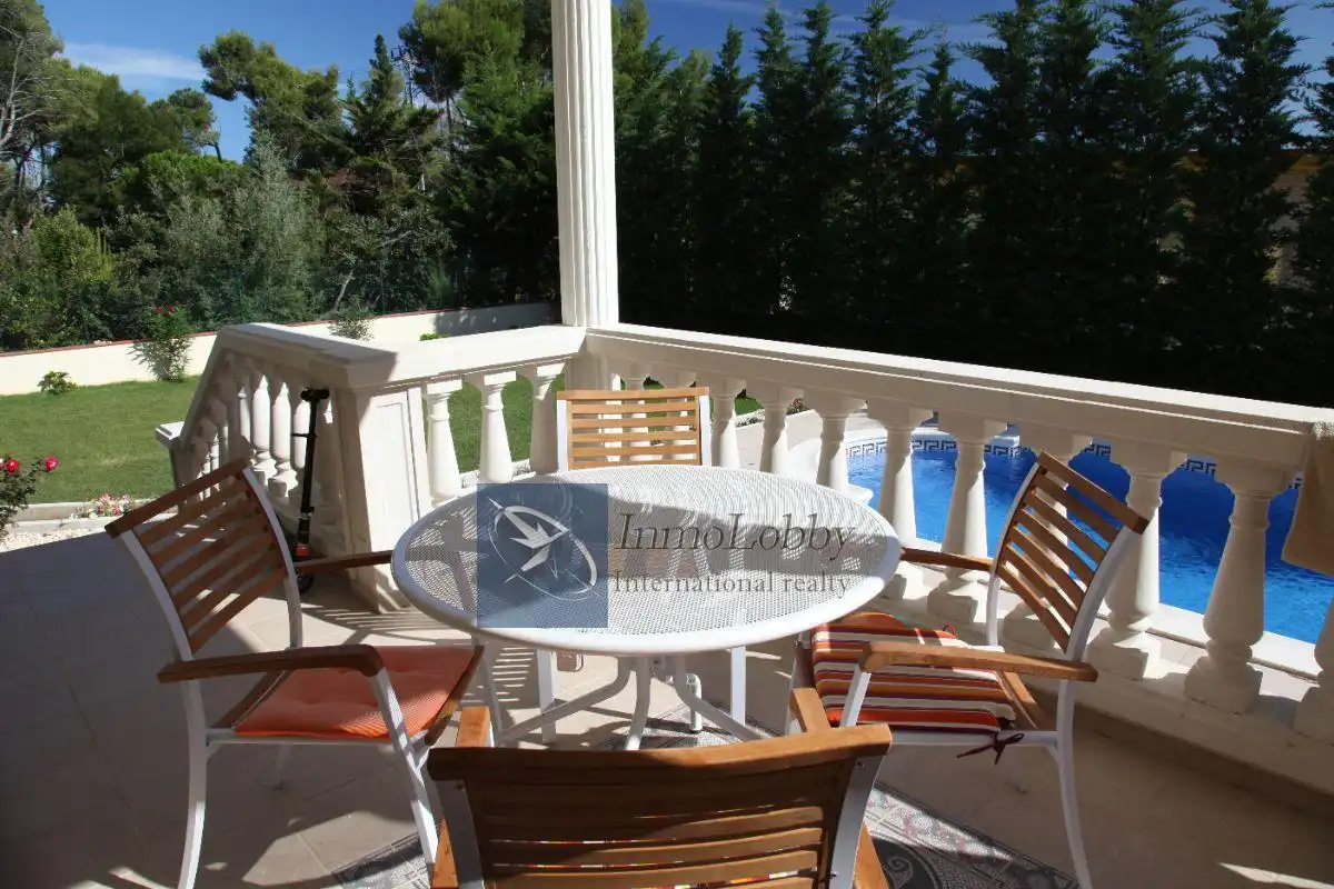 Будинок 420 м² у Castell d'Aro, Platja d'Aro i s'Agaró