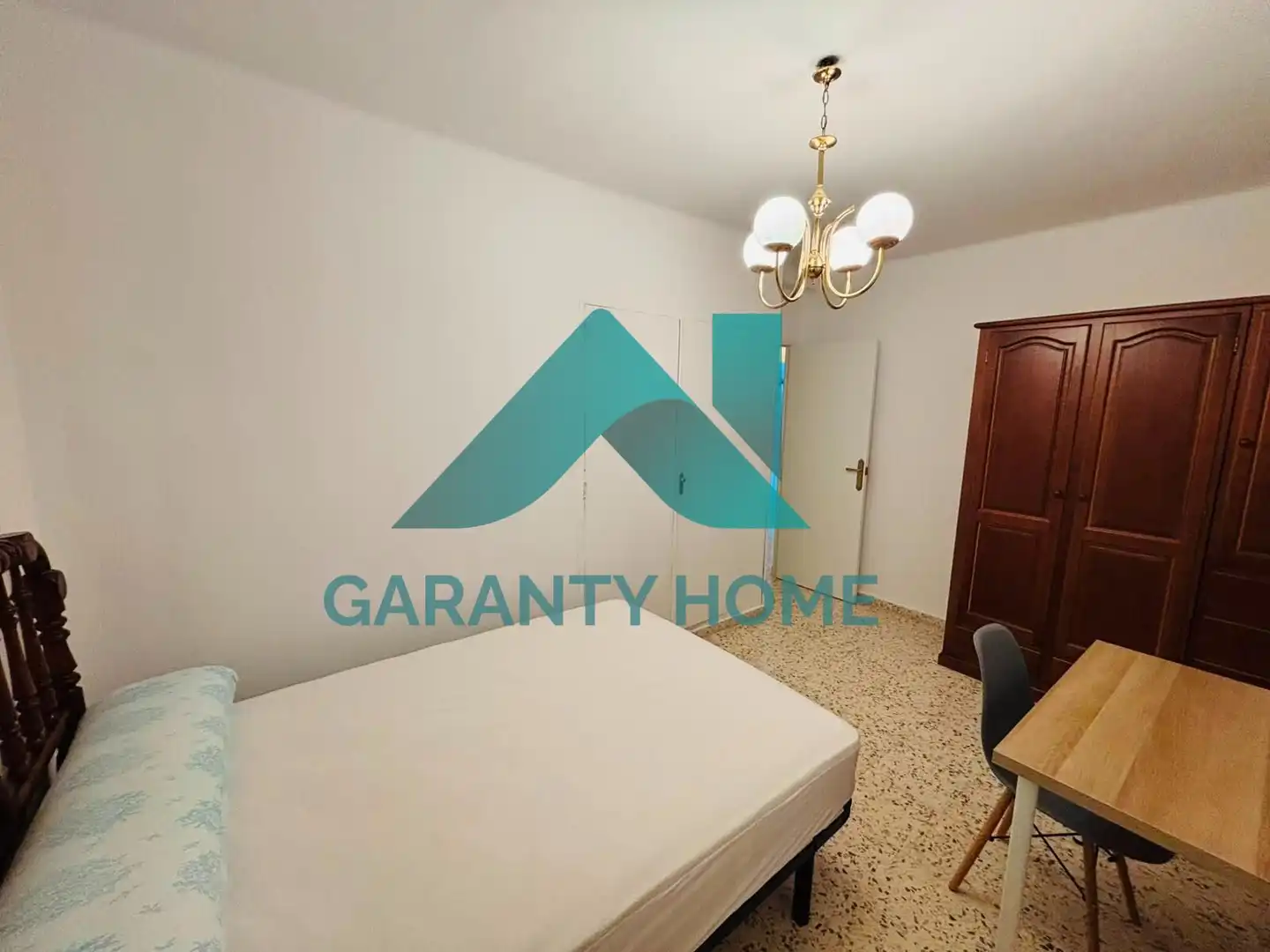 Habitación 115 m², Cáceres