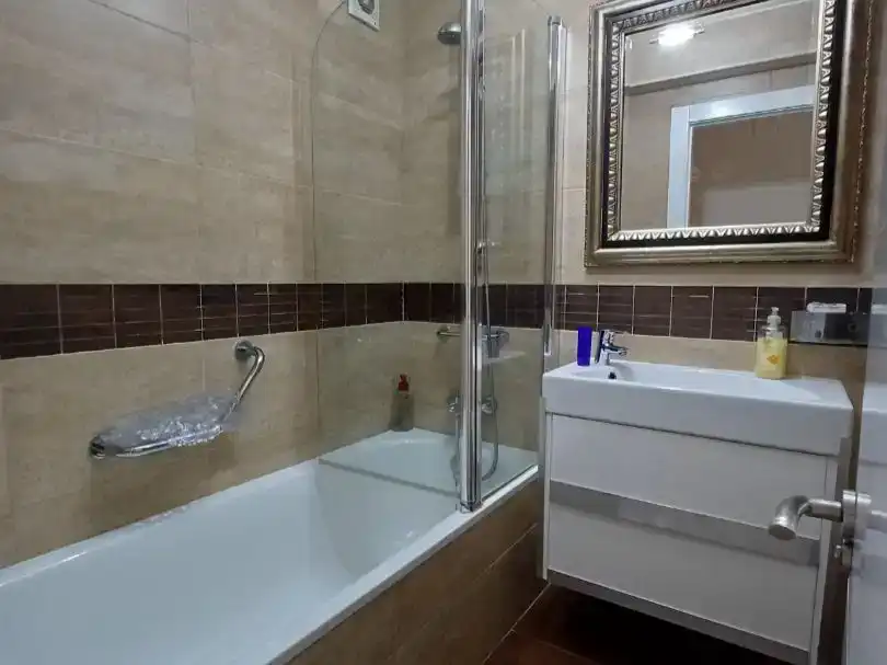 Piso de 90 m² en Gijón