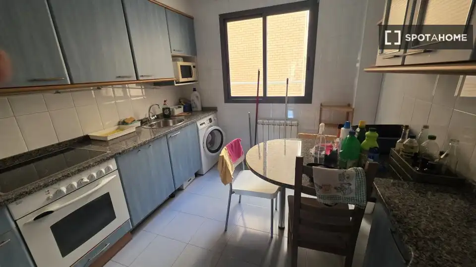Habitación 104 m², Zaragoza
