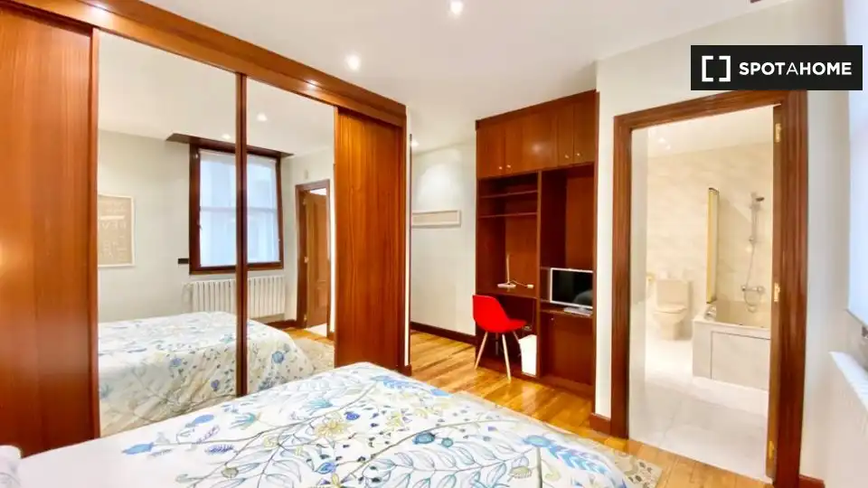 Habitación 138 m², Bilbao