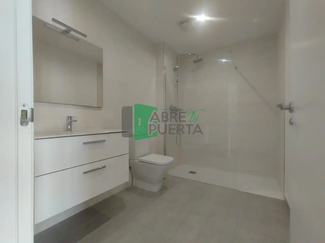 Piso de 130 m² en Ourense