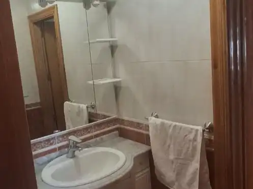 Habitació de lloguer, Carballo