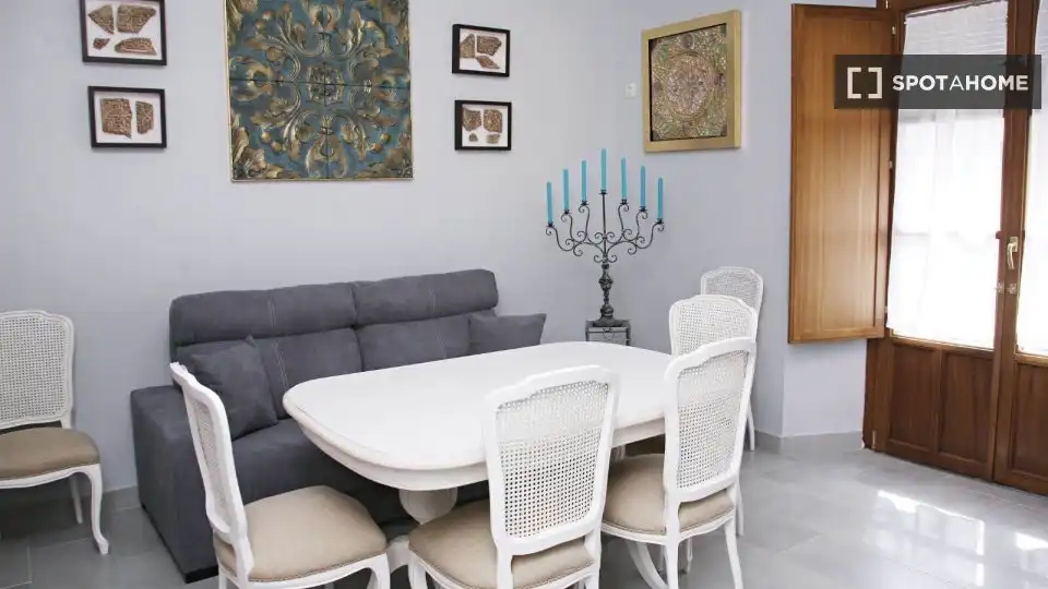 Habitación 69 m², Córdoba