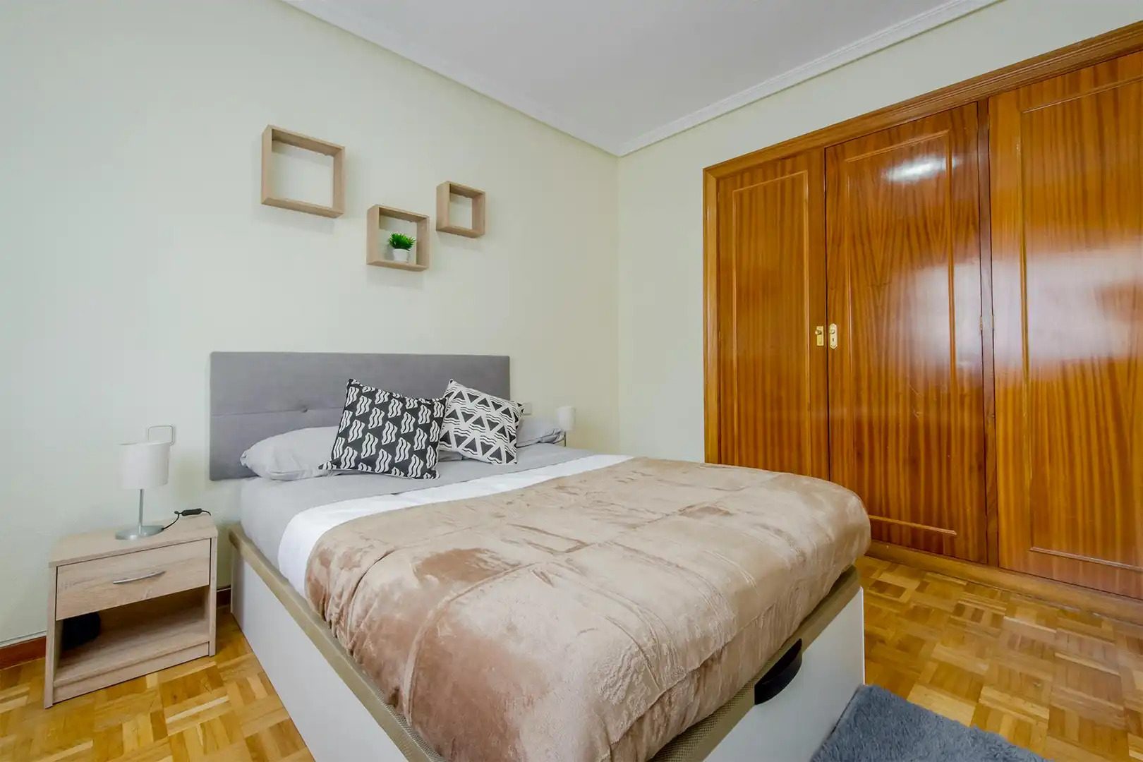 Habitació de lloguer, Madrid