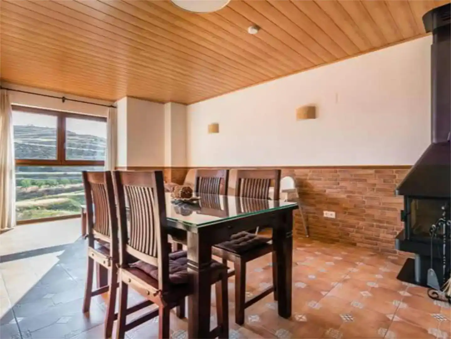 Piso de 360 m² en Cubla