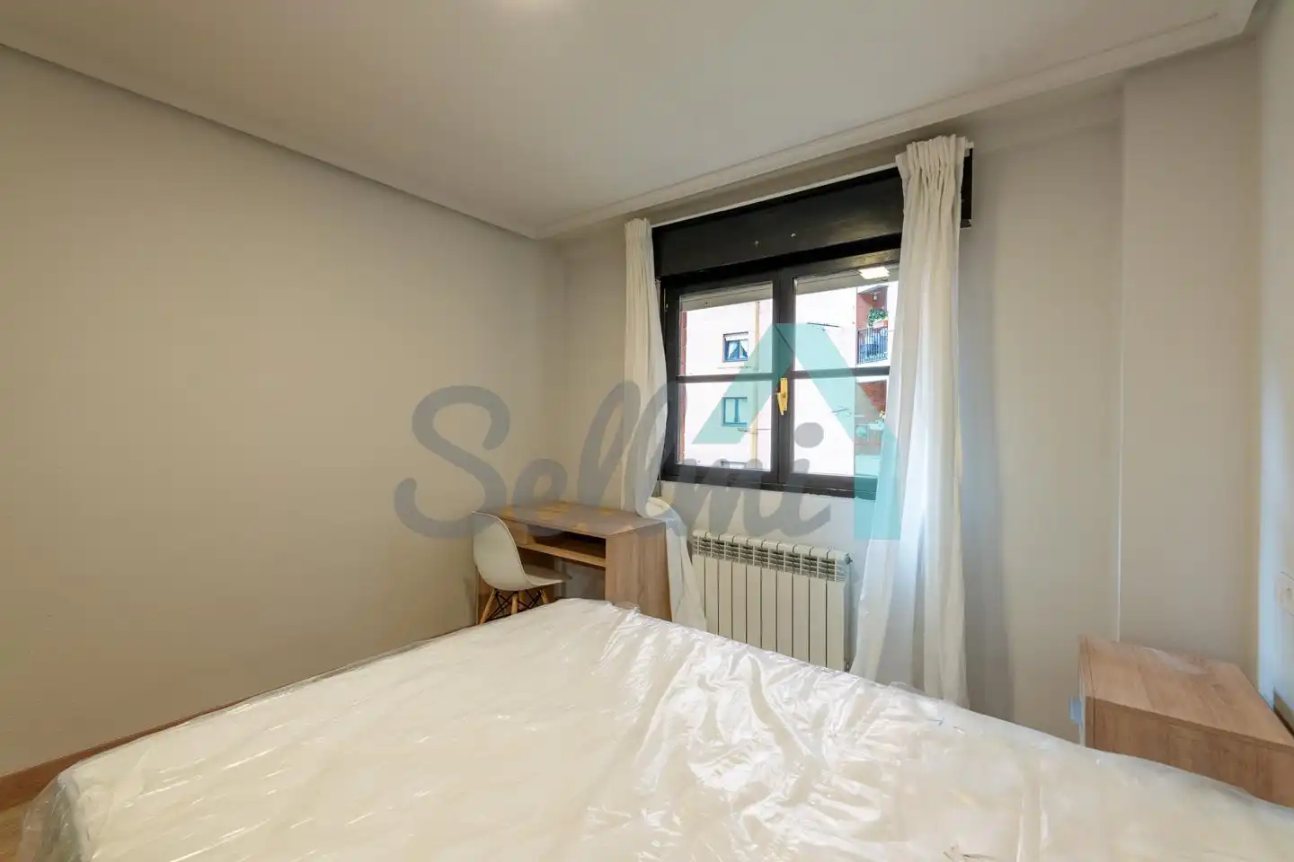 Habitación 71 m², Oviedo