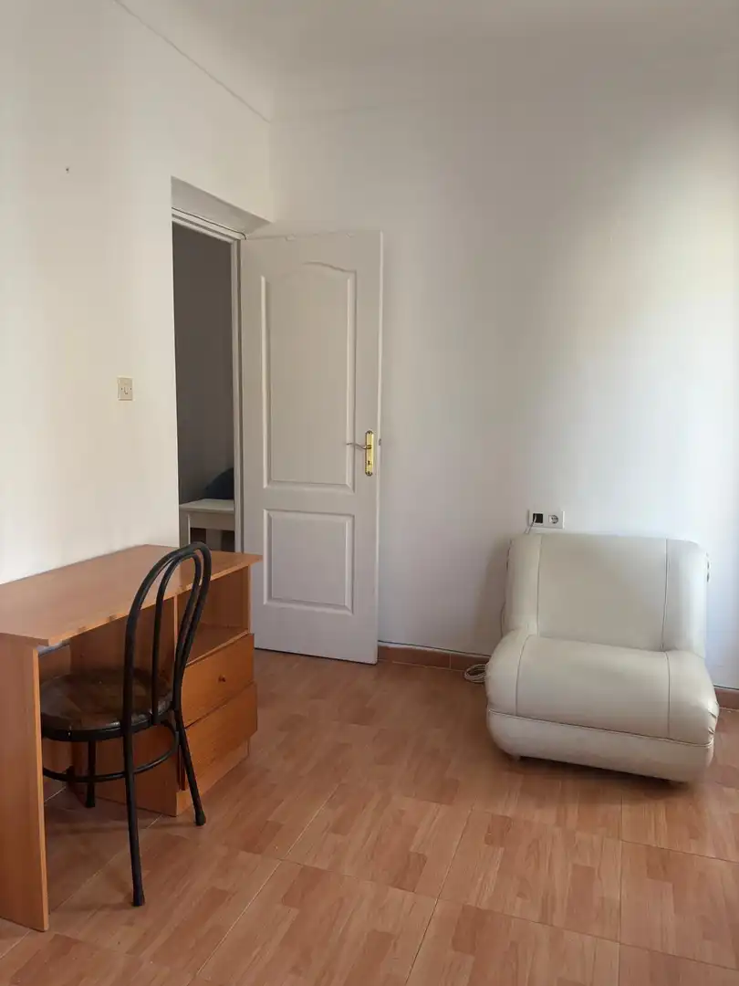 Piso de 75 m² en Granada