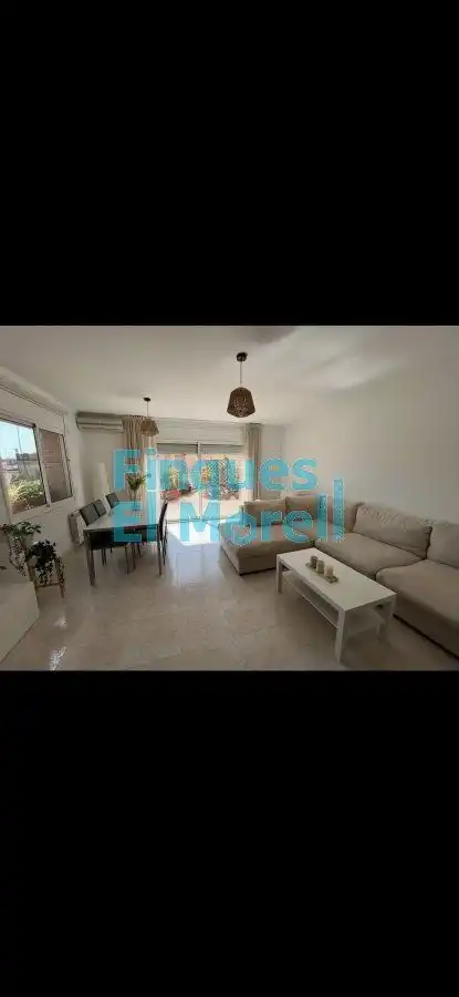 Casa de 242 m² en Vila-rodona