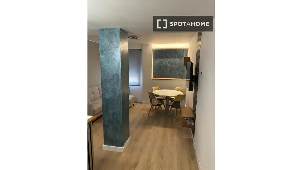 Habitación 58 m², Zaragoza