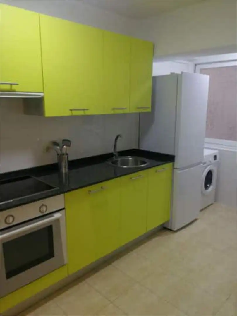 Piso de 85 m² en Vigo