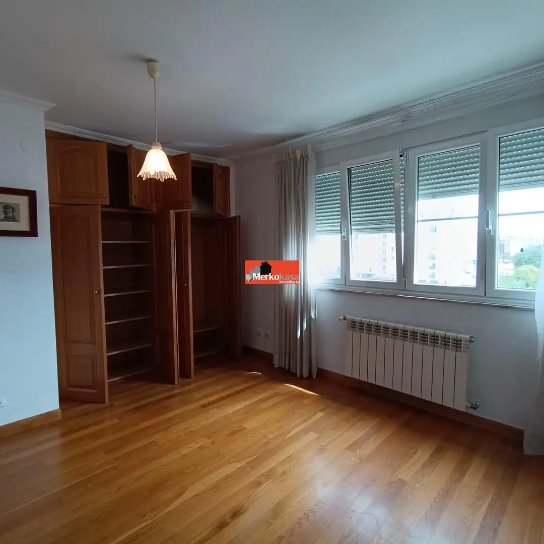 Piso de 195 m² en Lugo