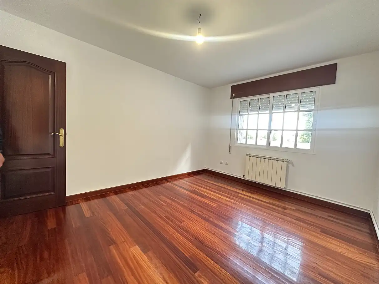 Pis de 350 m² a Santiago de Compostel·la