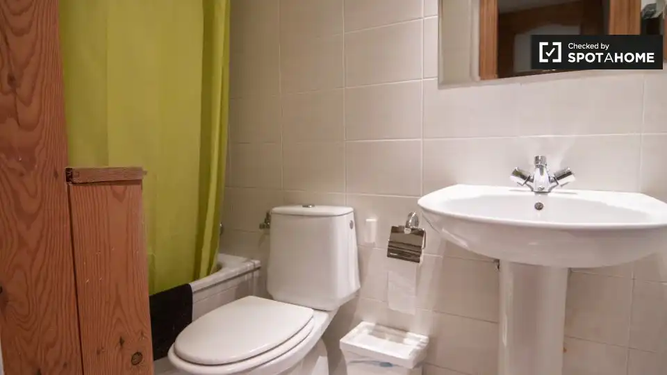 Habitació de lloguer, Madrid