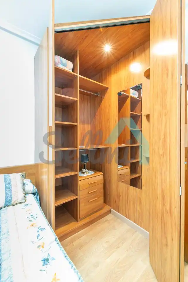 Habitación 87 m², Oviedo