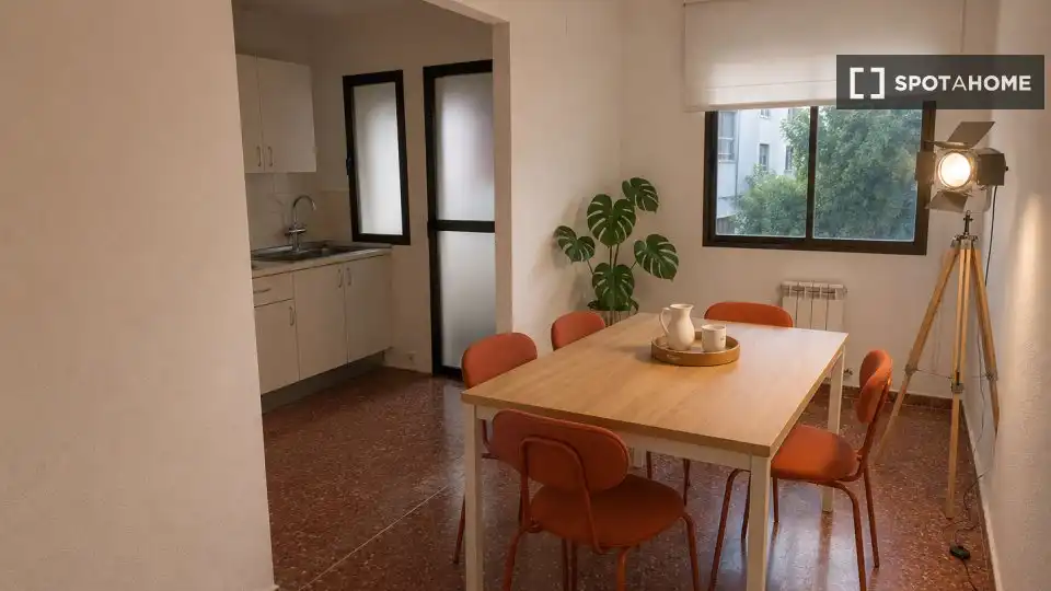 Habitación 121 m², Granada