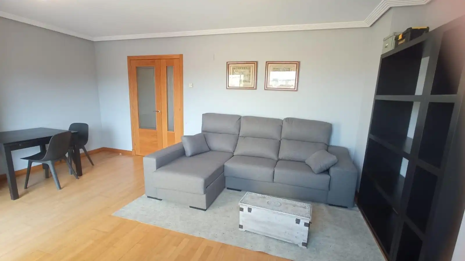 Piso de 93 m² en Oviedo