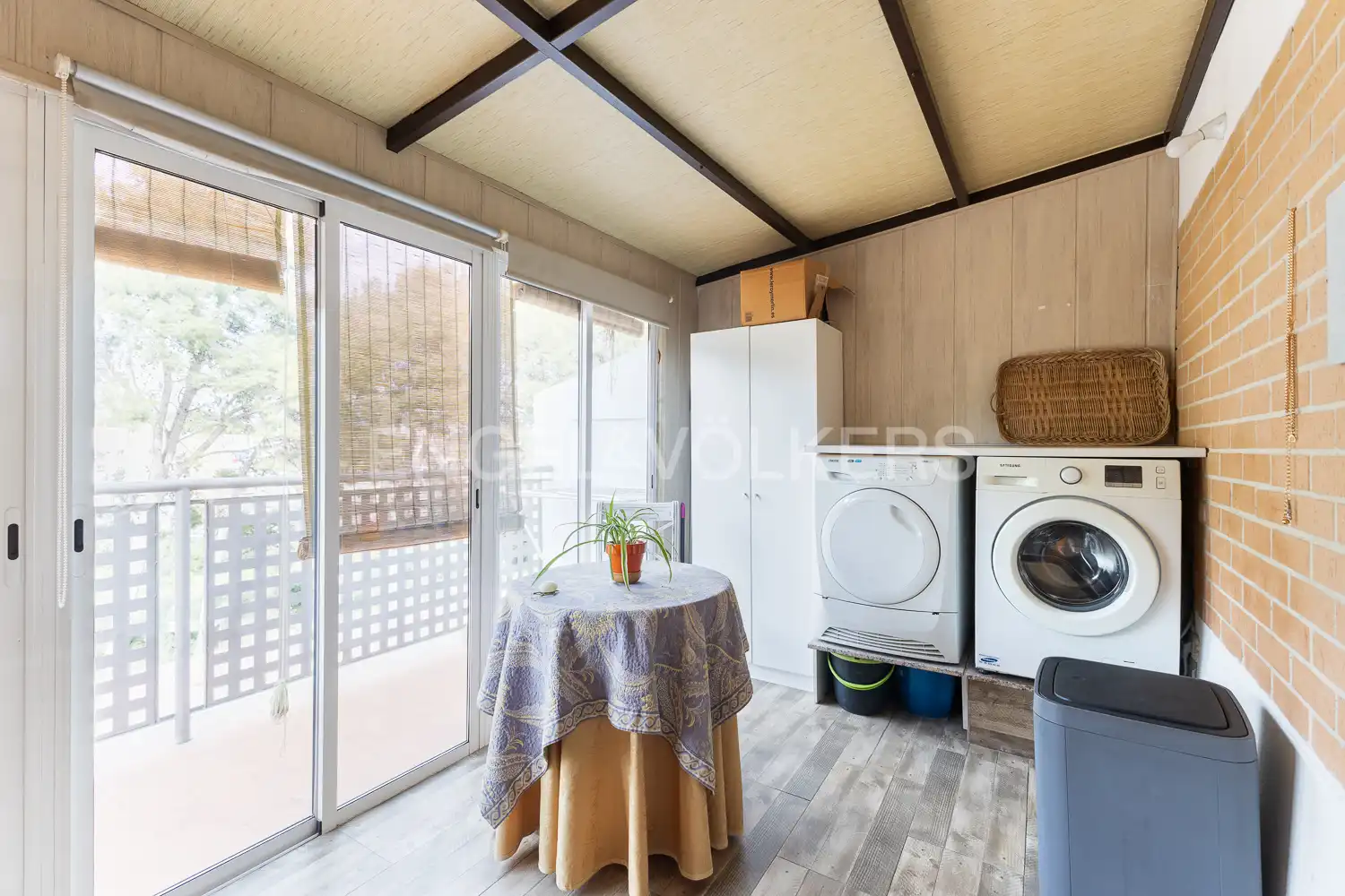 House 230 m² in Chiva
