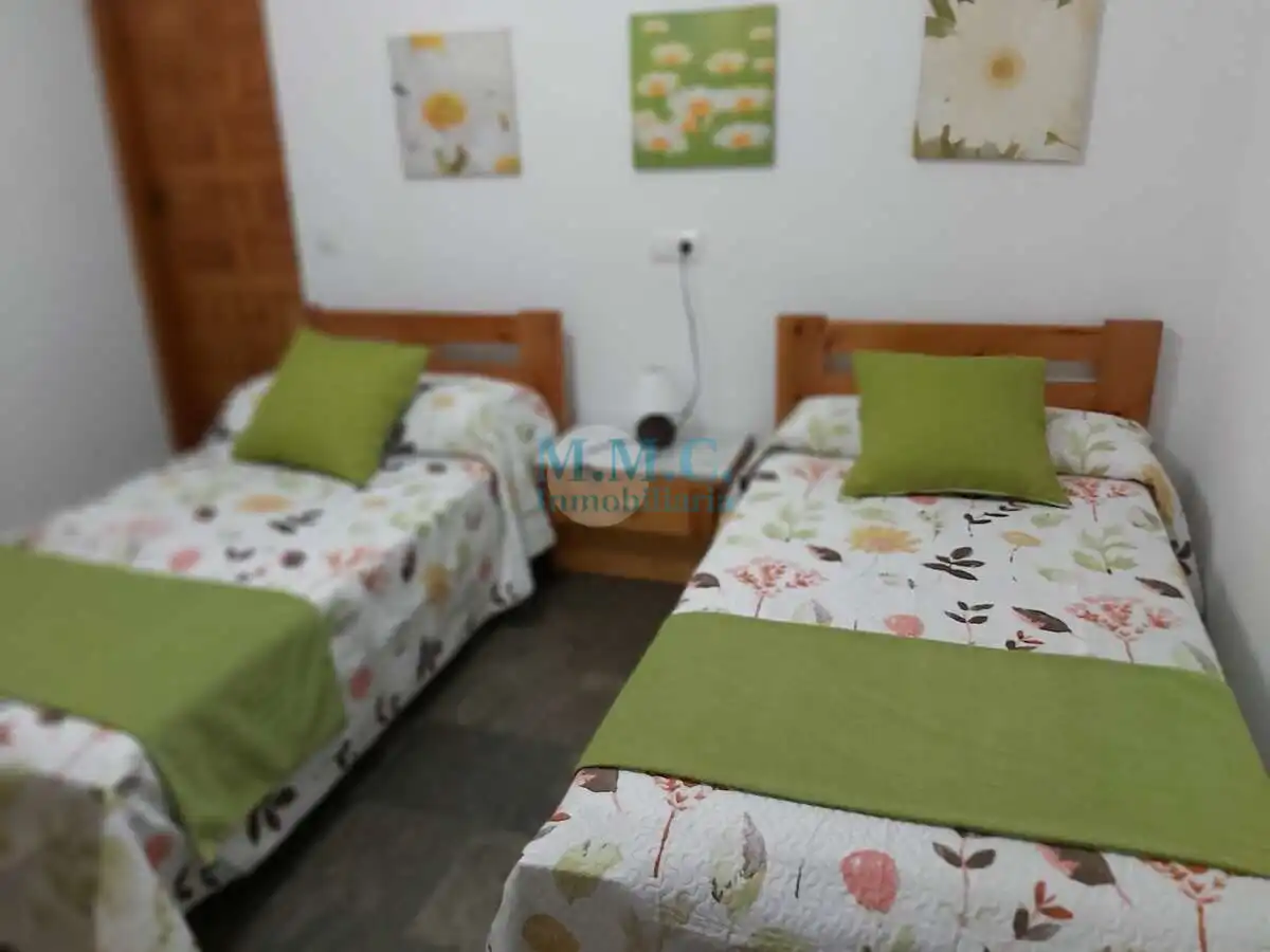 Piso de 90 m² en Roquetas de Mar