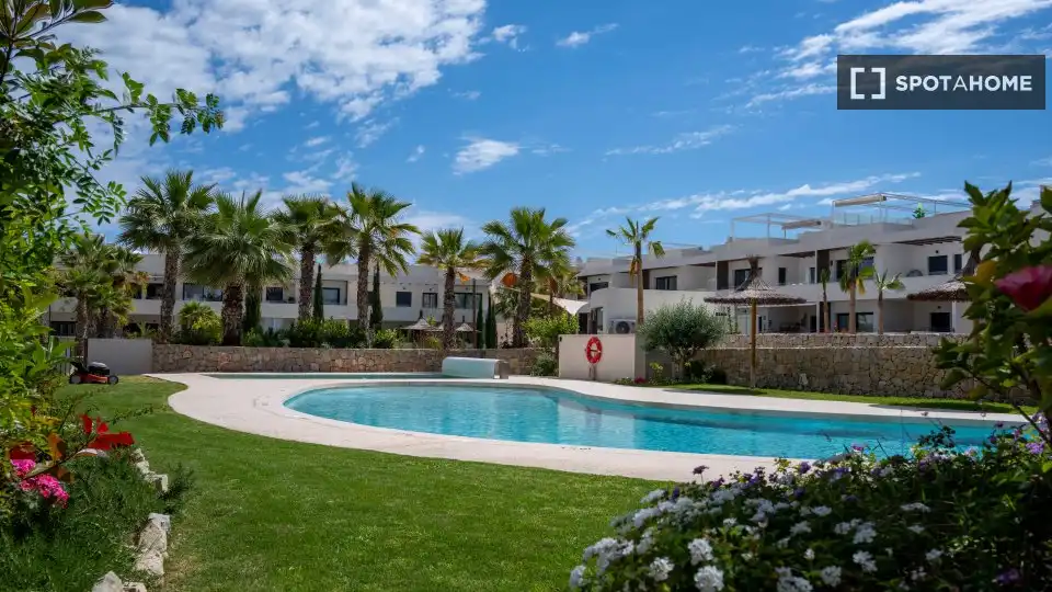 Habitación 127 m², Torrevieja