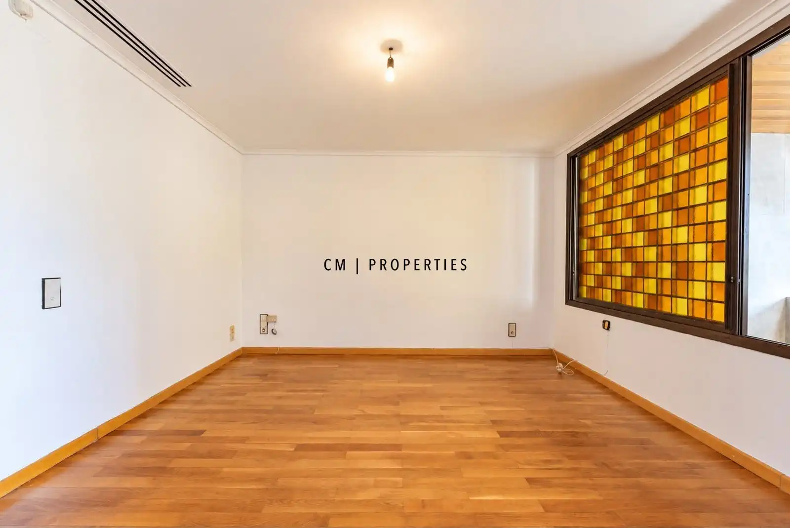 Flat 250 m² in València