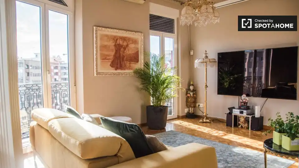 Habitación 200 m², Valencia
