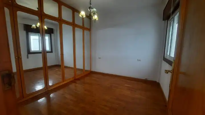 Piso de 75 m² en Vigo