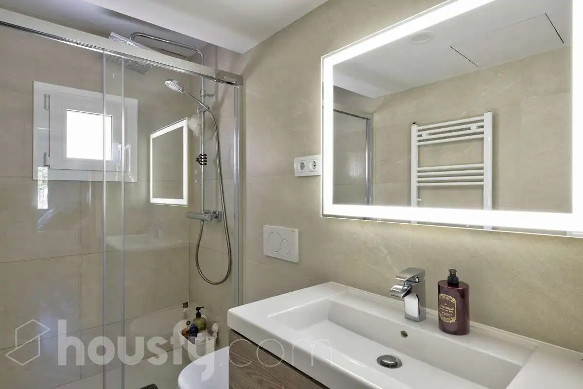 Pis de 67 m² a Santa Coloma de Gramenet