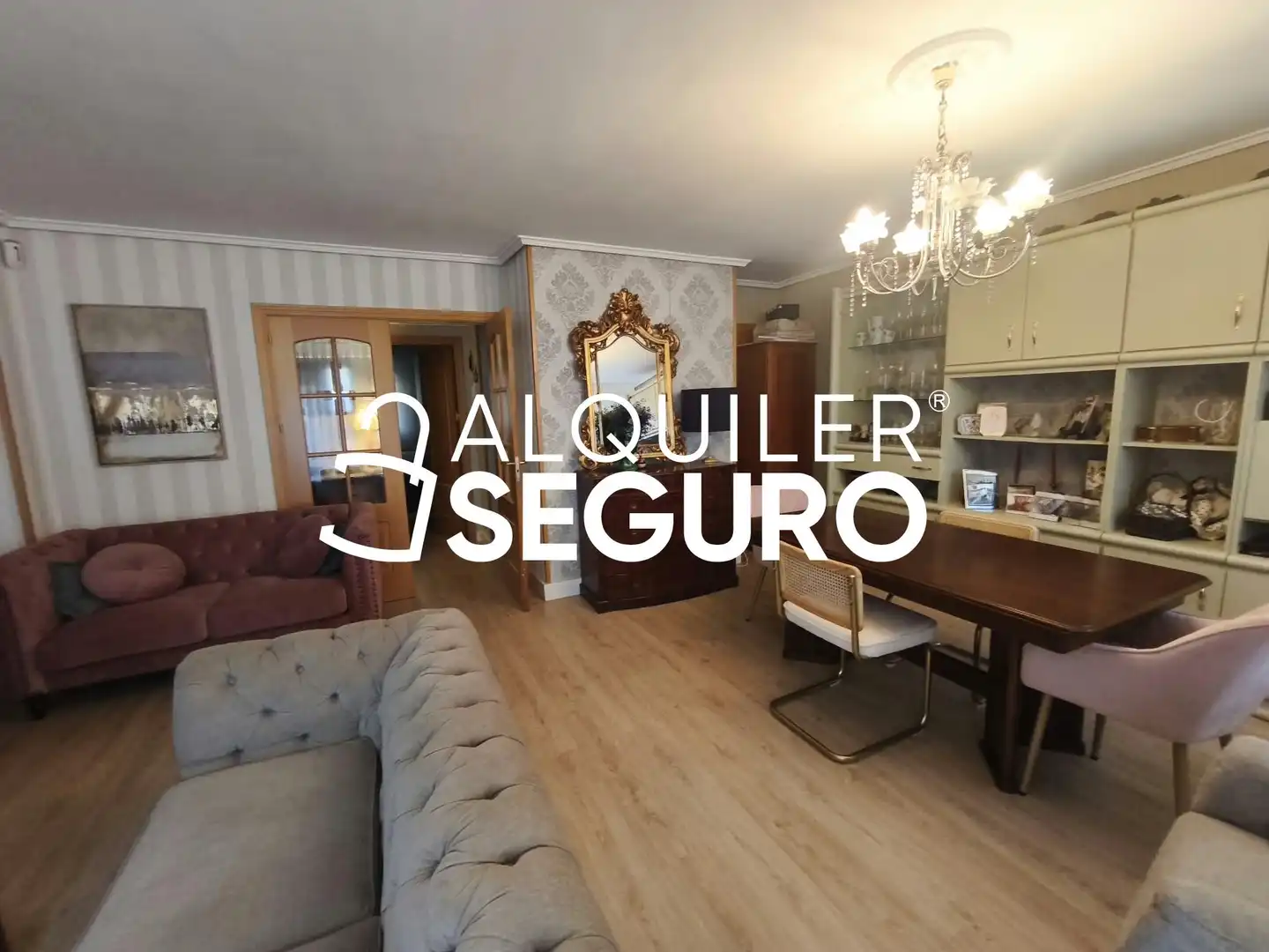 Piso de 140 m² en Zaragoza