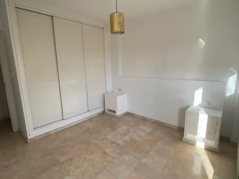 Piso de 130 m² en Granada