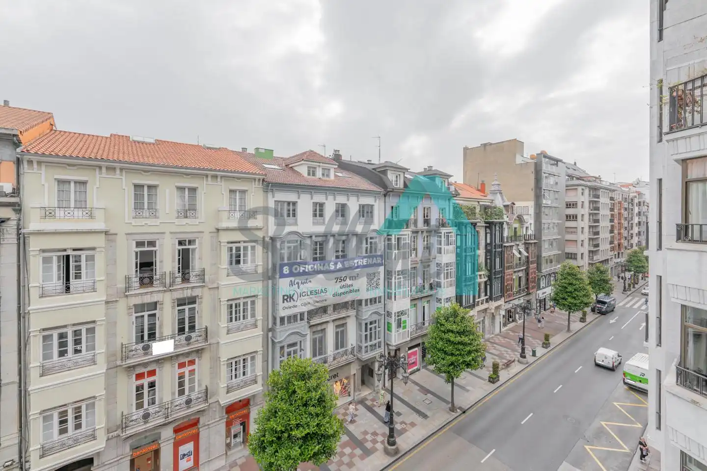 Piso de 166 m² en Oviedo