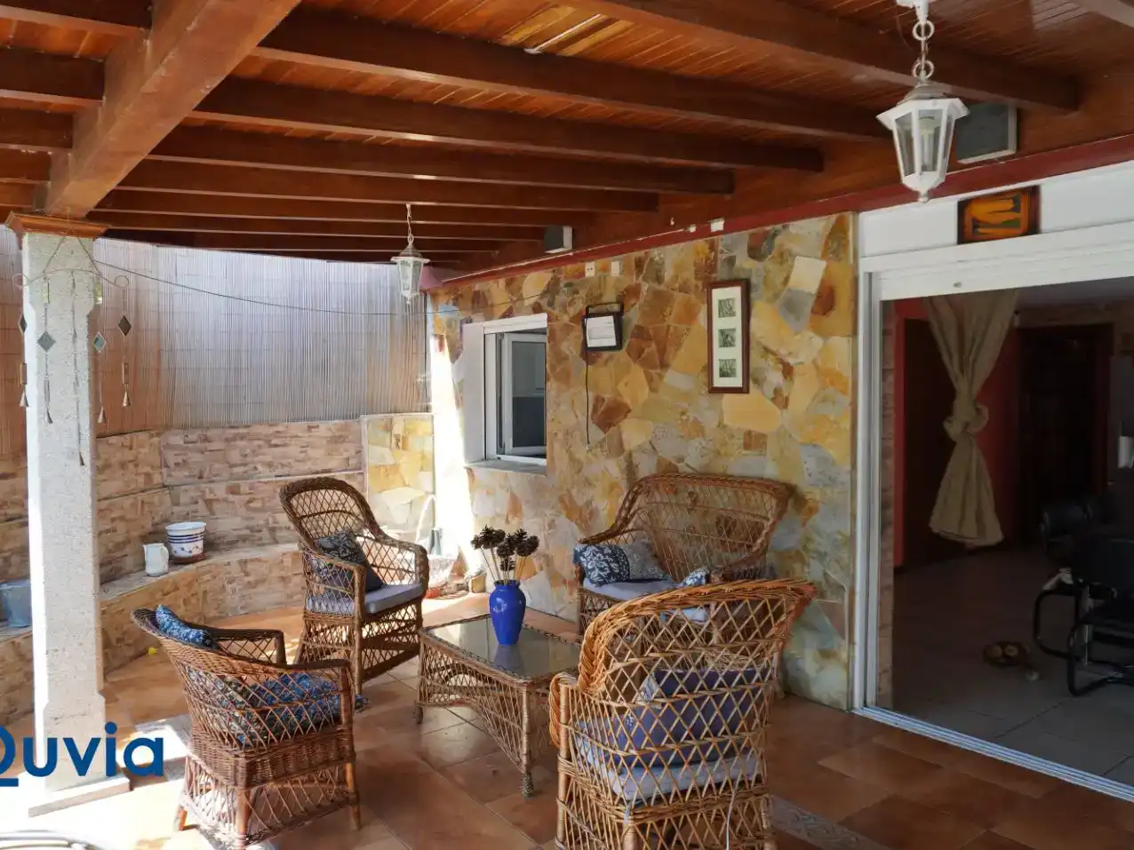 Habitación 250 m², Oleiros